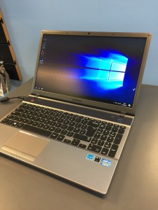 Samsung NP550P5CL